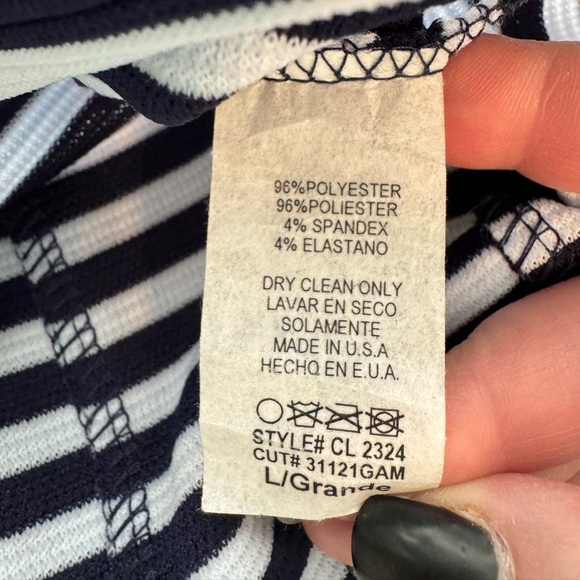 NWT Papermoon Sleeveless Knit Top - Picture 5 of 6